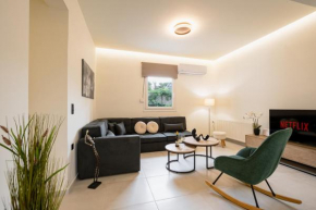 ZoelGrek Luxury Suite